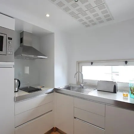 Aptos. Turist. Marina Club Ii 4* Lagos