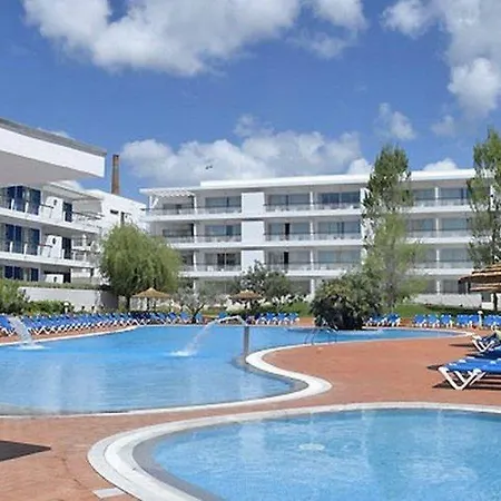 Aptos. Turist. Marina Club Ii מלון 4*