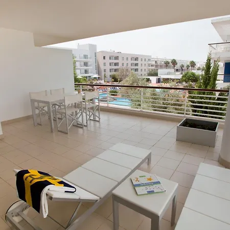 Aptos. Turist. Marina Club Ii 4* לאגוּ‏ש