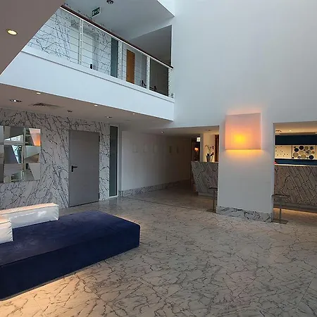 מלון Aptos. Turist. Marina Club Ii