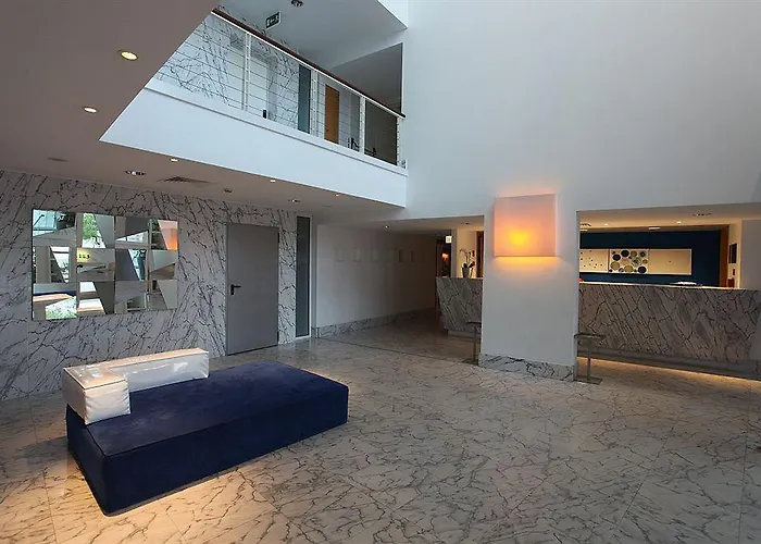 Ξενοδοχείο Aptos. Turist. Marina Club Ii