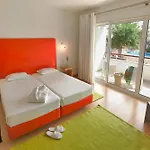 Aptos. Turist. Marina Club Ii 4*